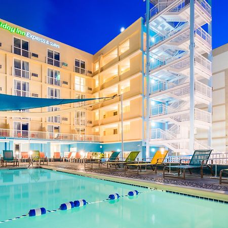 Holiday Inn Express & Suites Nasáu Exterior foto